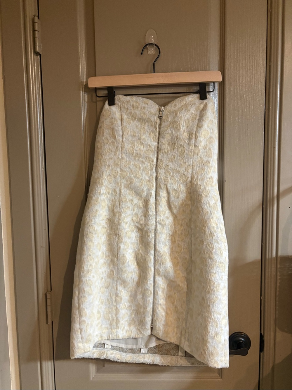 silence + noise Strapless High-Low A-Line Skirt in Cream and Pale Yellow